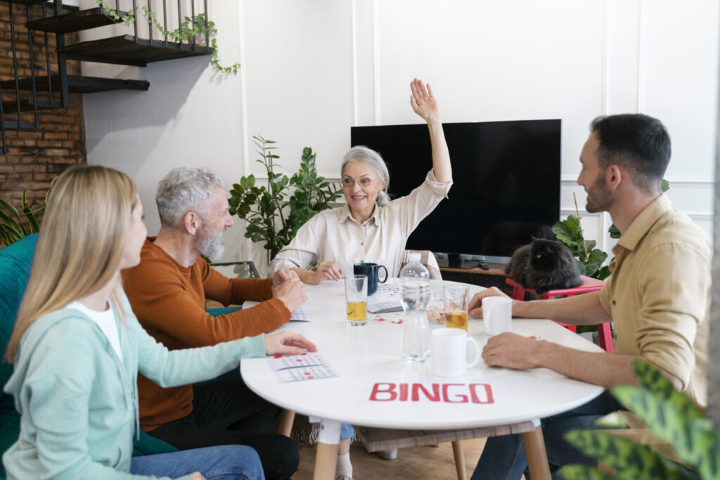 ADVANTAGES OF LIVING IN A COMMUNITY FOR SENIOR CITIZENS