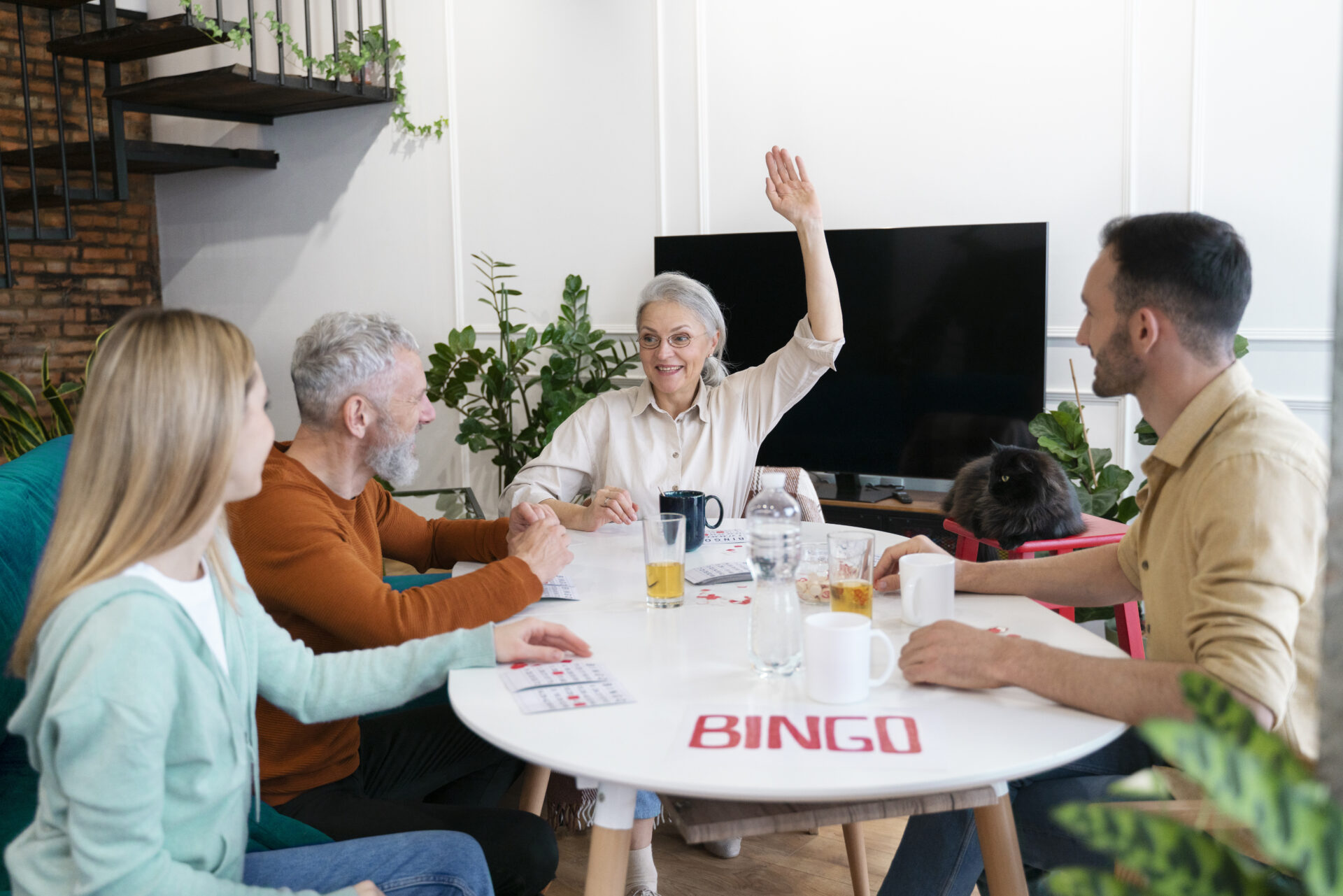 ADVANTAGES OF LIVING IN A COMMUNITY FOR SENIOR CITIZENS 
